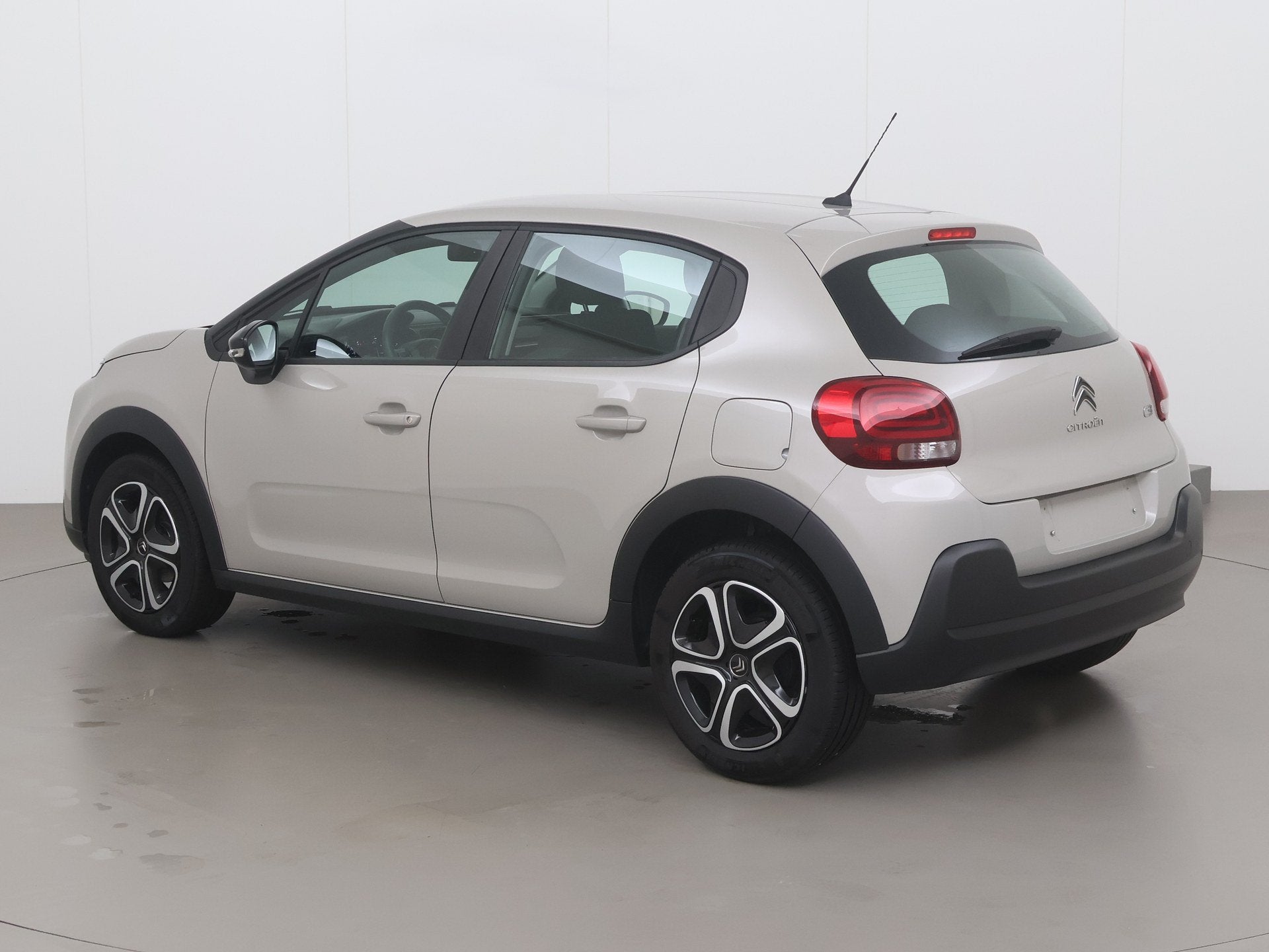 Citroen C3 puretech feel 83, Auto's, Citroën, Beige, Bedrijf, Handgeschakeld, 5 deurs