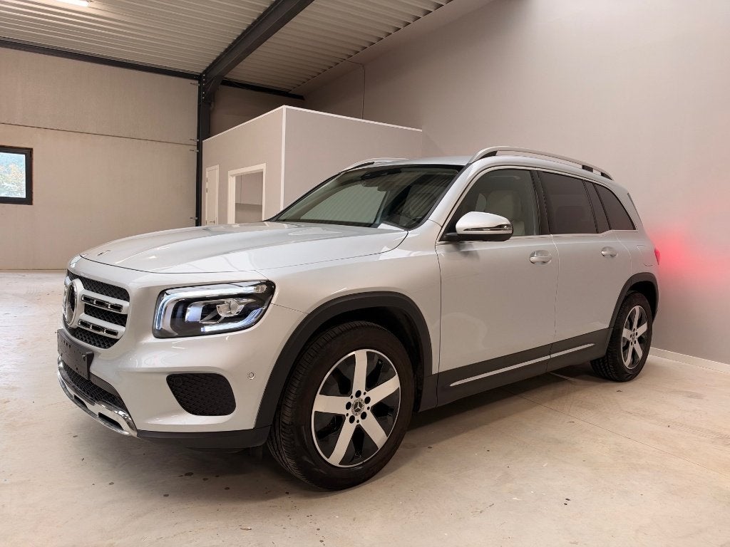 Mercedes GLB 200 i Automaat Keyless Led Navi Full Option, Auto's, Automaat, Dealer onderhouden, Achterwielaandrijving, 4 cilinders