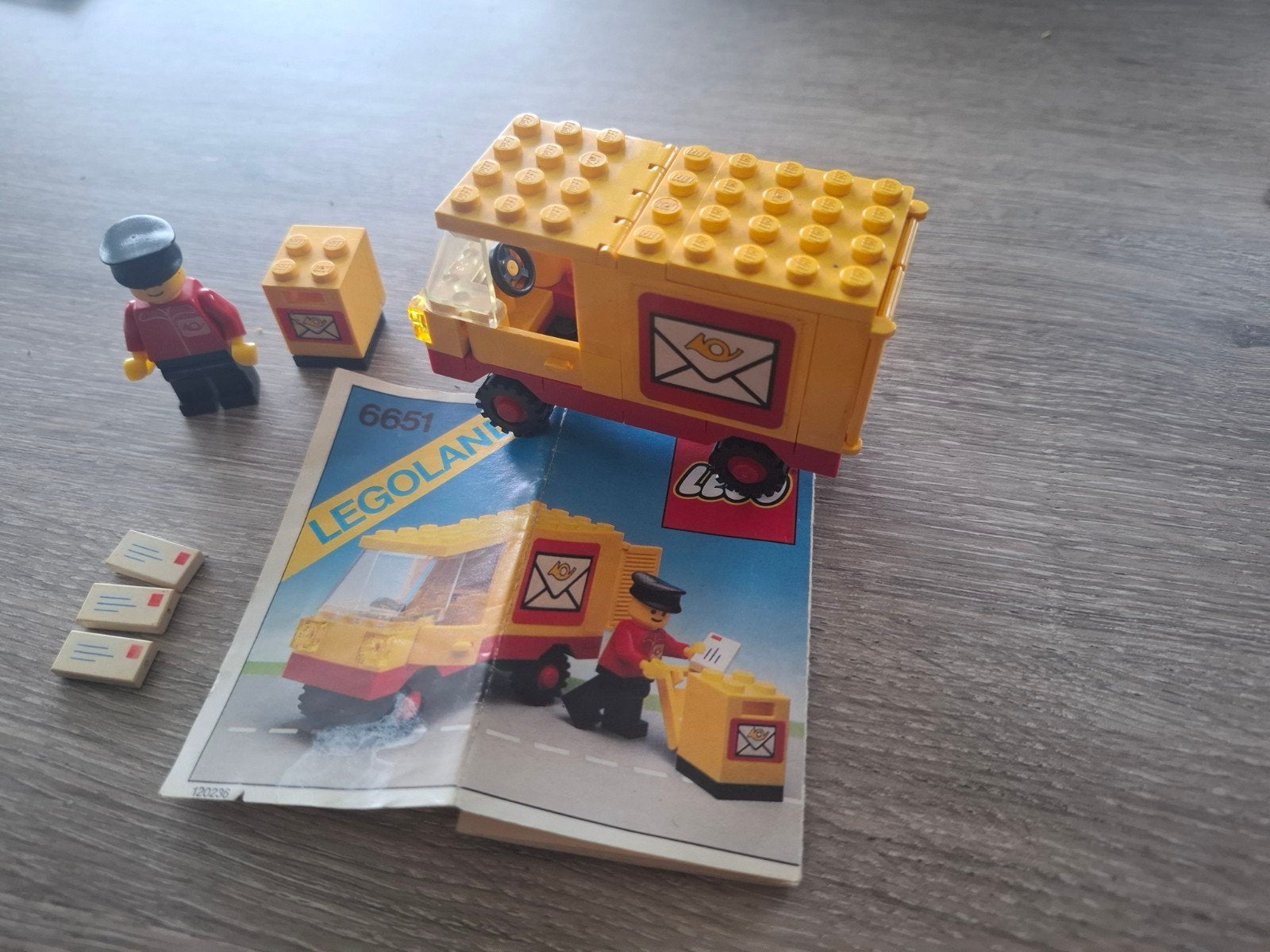 Postauto van Lego, Kinderen en Baby's, Lego, Inclusief instructies, Ophalen of Verzenden, Zo goed als nieuw
