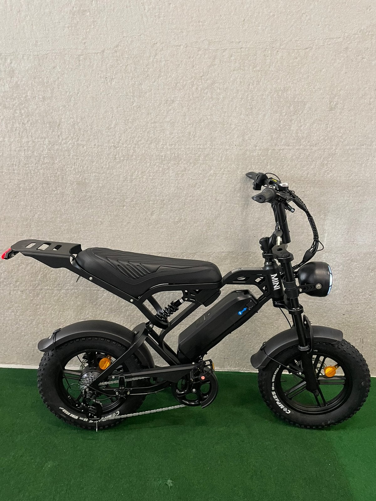 Nieuwe mini V20 pro kinder fatbikes in 4 kleuren, Fietsen en Brommers, Fietsen | Kinderfietsjes, Ophalen, Nieuw, Schijfrem