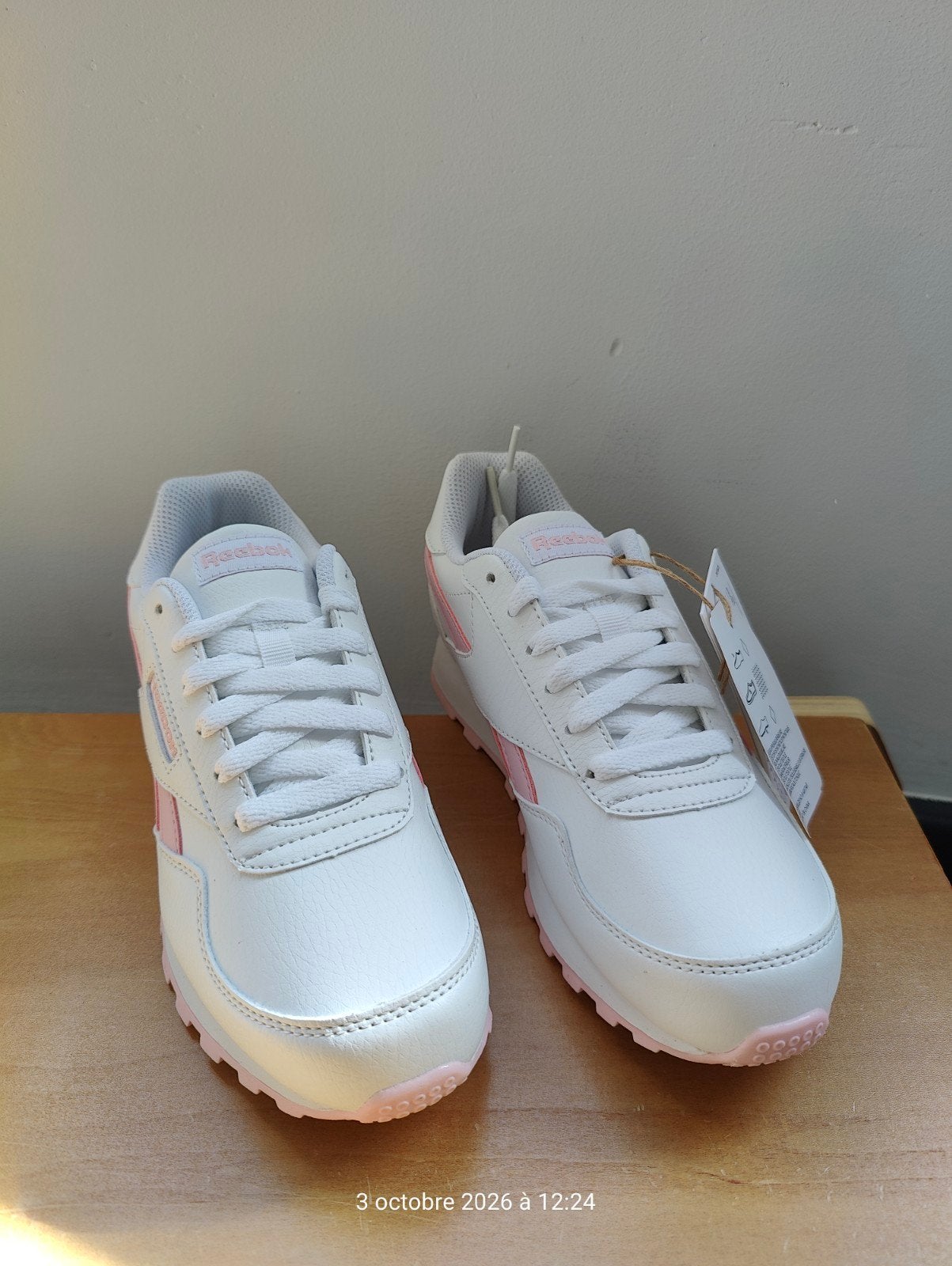 Baskets Reebok Royal Rewind Run – Pointure 35 – Neuves, Kinderen en Baby's, Meisje, Reebok, Schoenen, Nieuw