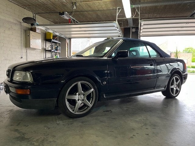 Audi 80 cabrio 2.3 *Oldtimer* Automaat * Garantie mogelijk*, Auto's, 4 zetels, Cabriolet, Bedrijf, Onderhoudsboekje