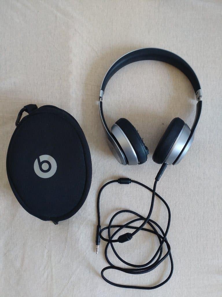 Casque Filaire Beats Solo, Enlèvement ou Envoi, Utilisé, Supra-auriculaire, Gris