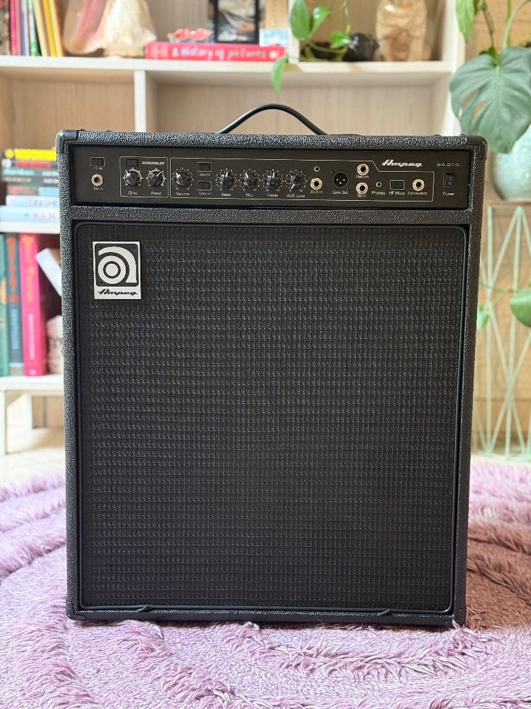 Ampli basse Ampeg BA-210 v2, Musique & Instruments, Amplis | Basse & Guitare, Comme neuf, Guitare basse, 100 watts ou plus, Enlèvement