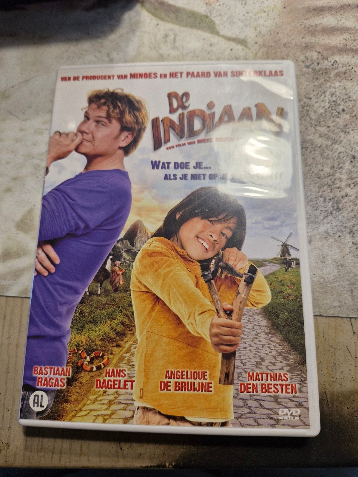 dvd de indiaan nl, CD & DVD, VHS | Enfants & Jeunesse, Enlèvement ou Envoi, Comme neuf, Néerlandais