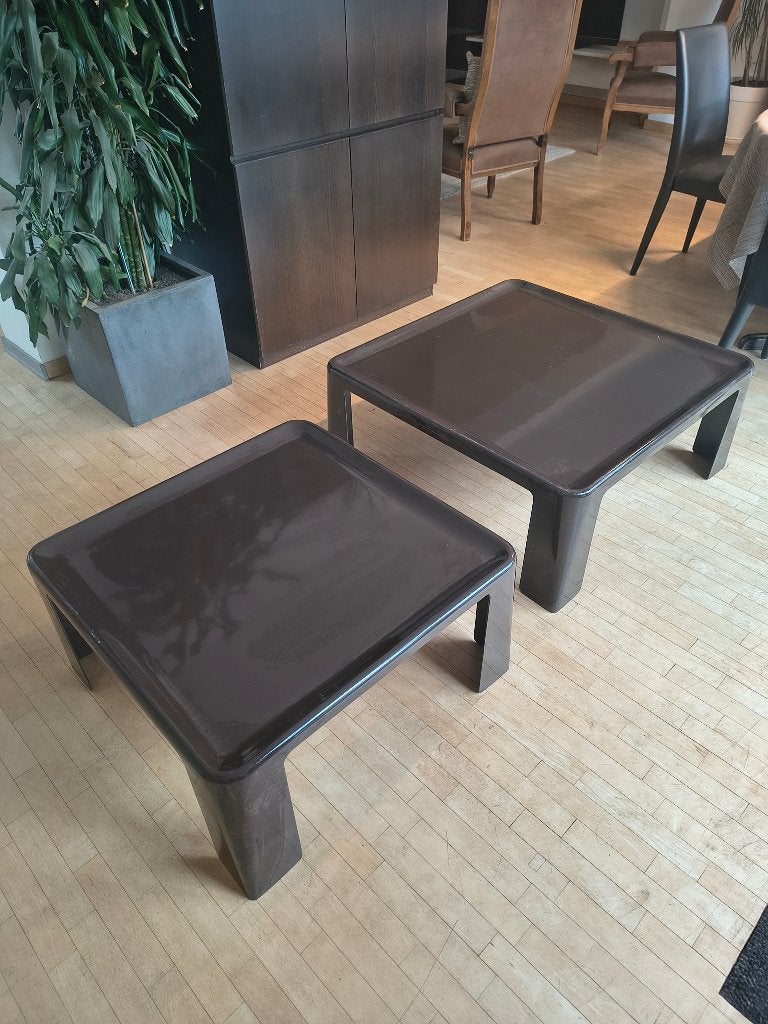 2 originele B&B Italia Amanta salontafels – vintage jaren 70, Ophalen, Kunststof, 50 tot 100 cm, Vierkant