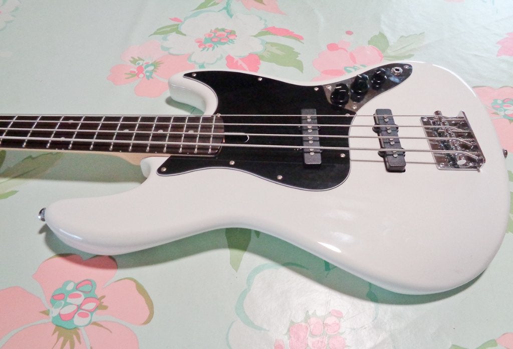 Bass gitaar Nieuwstaat, Muziek en Instrumenten, Ophalen of Verzenden, Zo goed als nieuw, Elektrisch