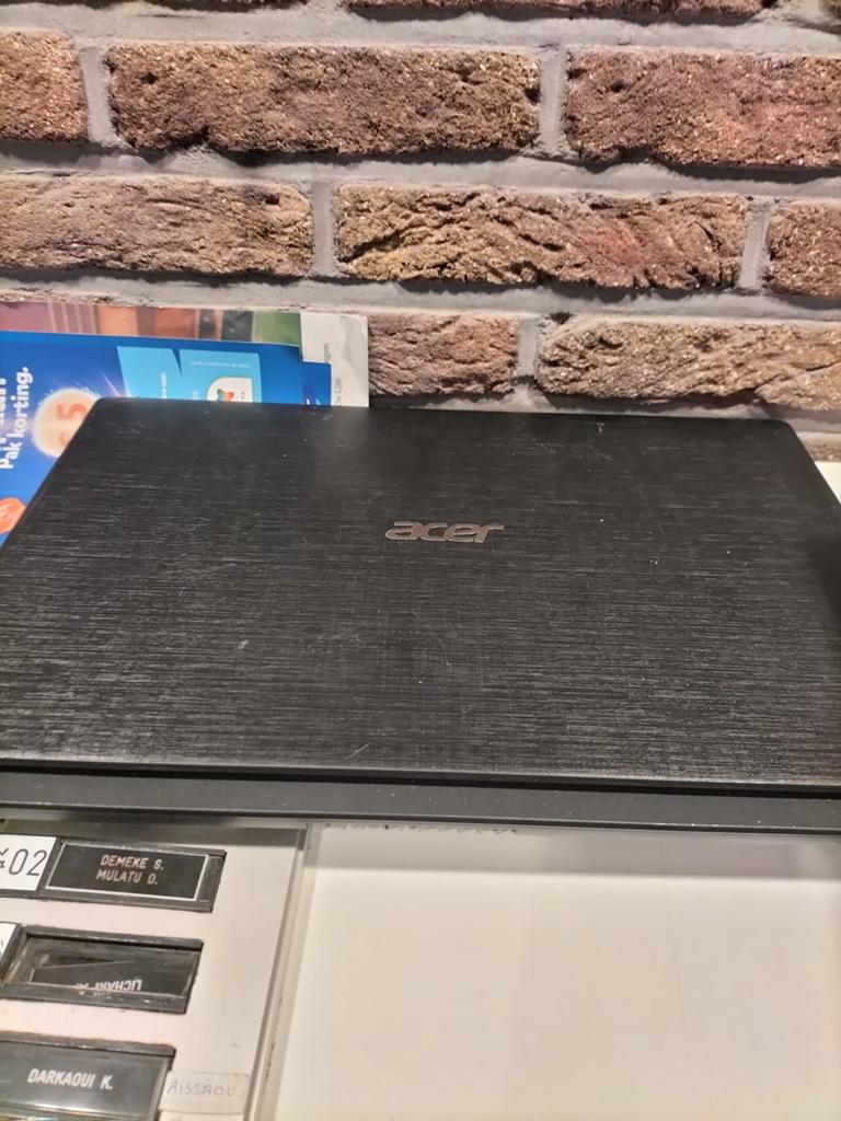 Acer laptop, Computers en Software, Windows Laptops, Ophalen, Refurbished