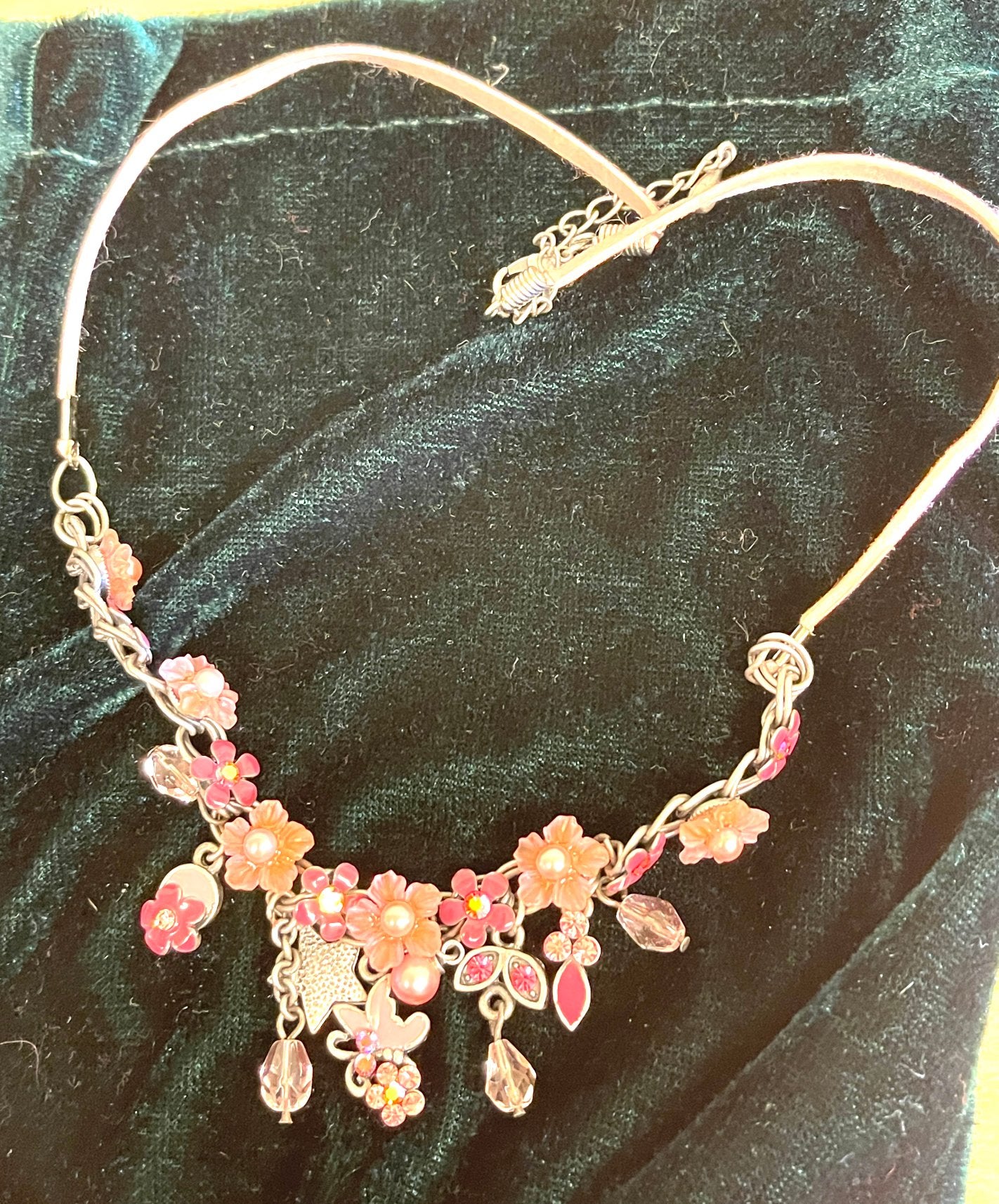 Kleurrijke ketting met zeer fijne hanger, Ophalen, Zo goed als nieuw, Met hanger