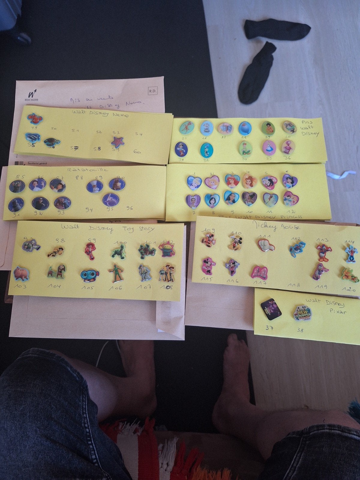Pin’s Disney Disneyland Paris authentique, Collections, Broches, Pins & Badges, Enlèvement ou Envoi