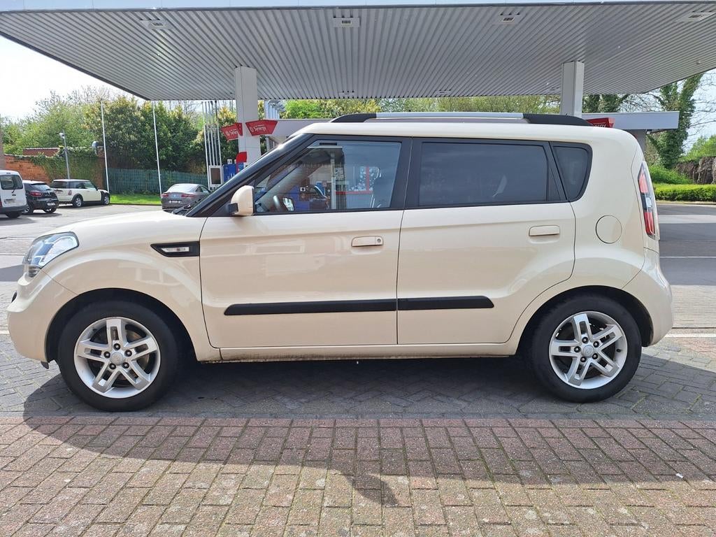 EXPORT Kia Soul Benzine Euro 5, Auto's, Suzuki, Particulier, ABS, Airbags, Elektrische buitenspiegels, Elektrische ramen, Parkeersensor