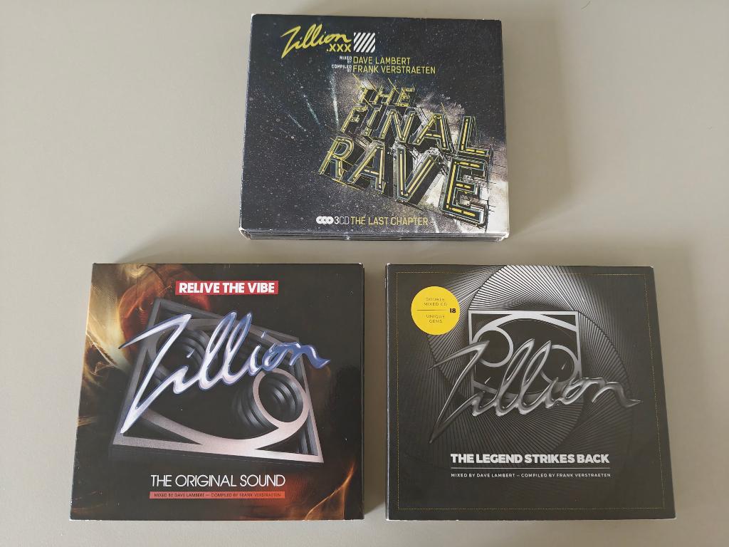 3 x Zillion CD album: Relive The Vibe, The Legend strikes..., CD & DVD, CD | Compilations, Enlèvement ou Envoi, Comme neuf, Dance