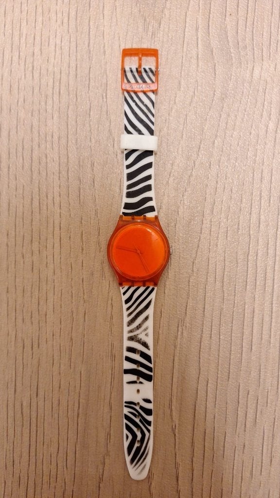 Swatch Gent Orange Zebra GO107, Bijoux, Sacs & Beauté, Montres | Hommes, Montre-bracelet, Enlèvement ou Envoi, Swatch, Synthétique