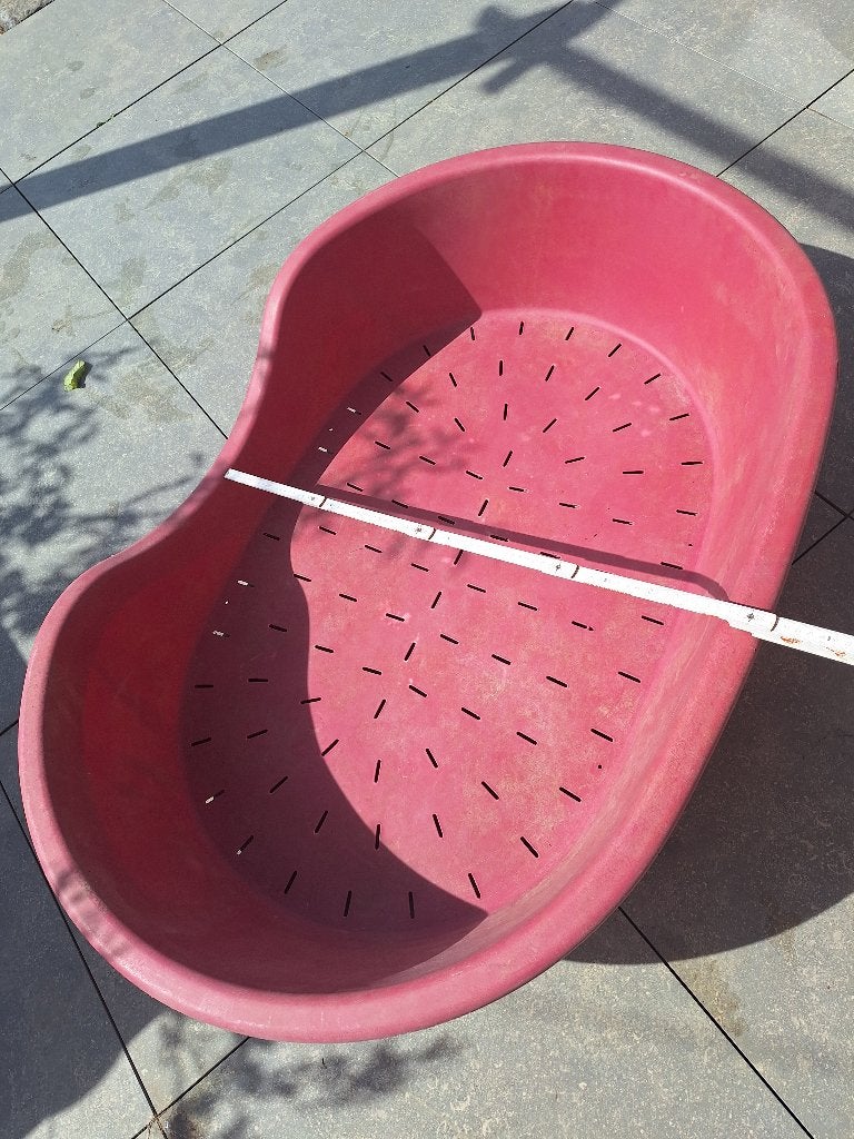 (zeer) grote hondenmand 110x77 rode kleur, weersbestendig, Dieren en Toebehoren, Hondenmanden, Ophalen, Stof