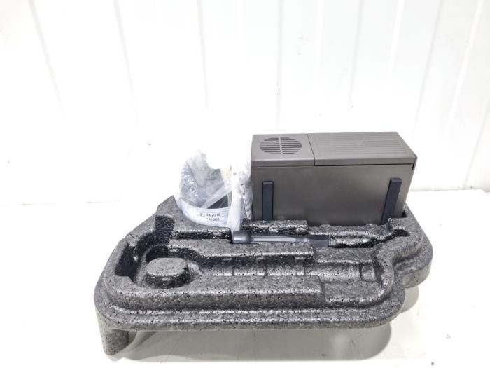 Banden reparatieset van een Audi A8, Gebruikt, -, -, -