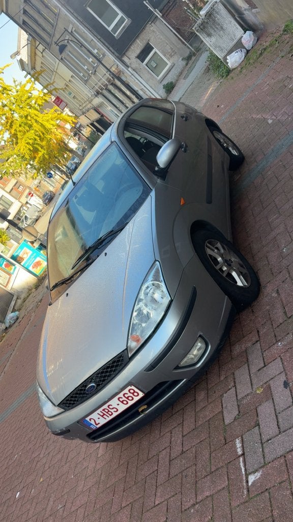 Ford focus boîte automatique, Autos, Focus, Argent ou Gris, Noir, 5 portes