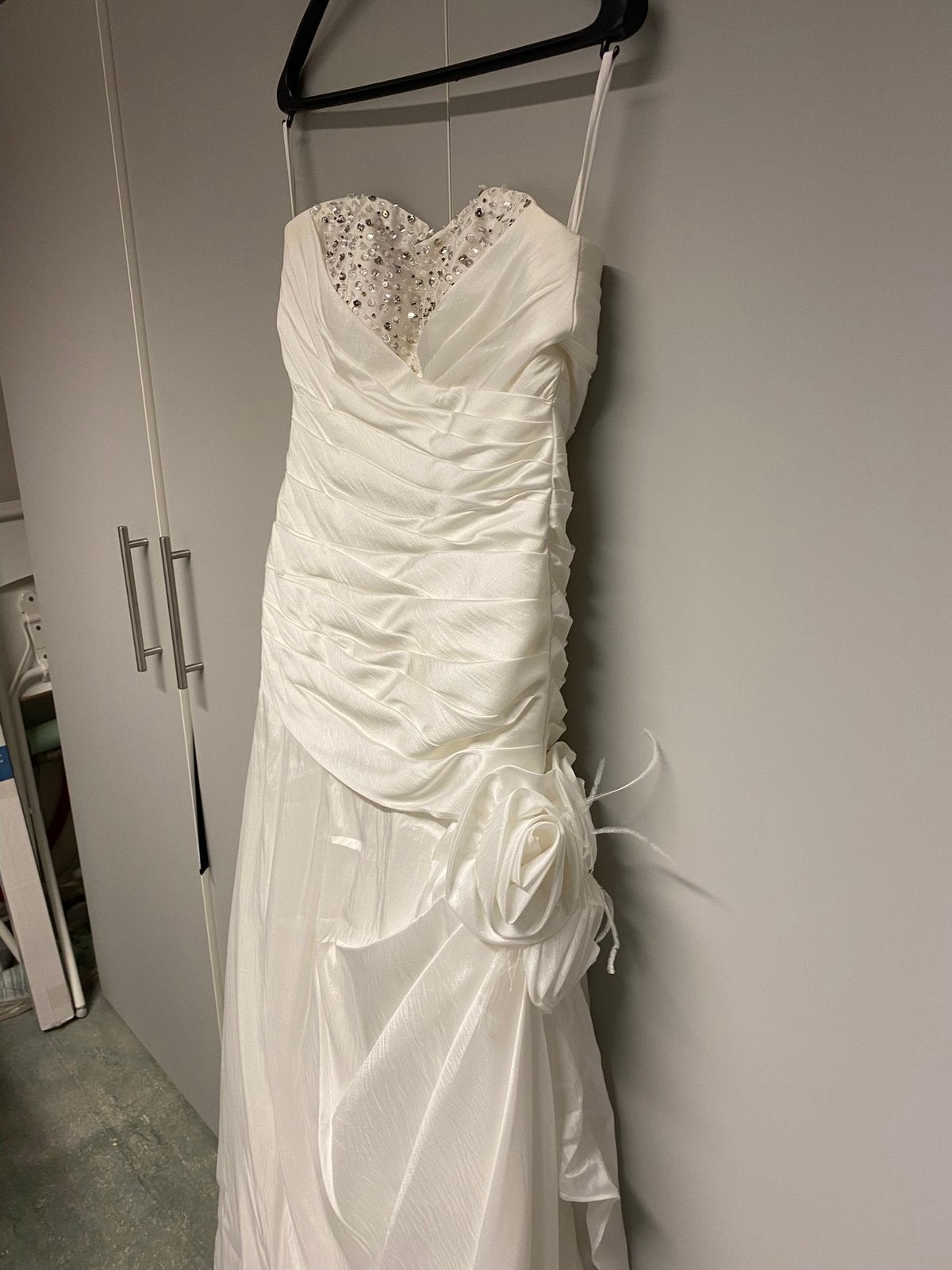 Robe de mariée trapèze nouvelle taille 38, Vêtements | Femmes, Vêtements de mariage & Accessoires de mariage, Enlèvement ou Envoi