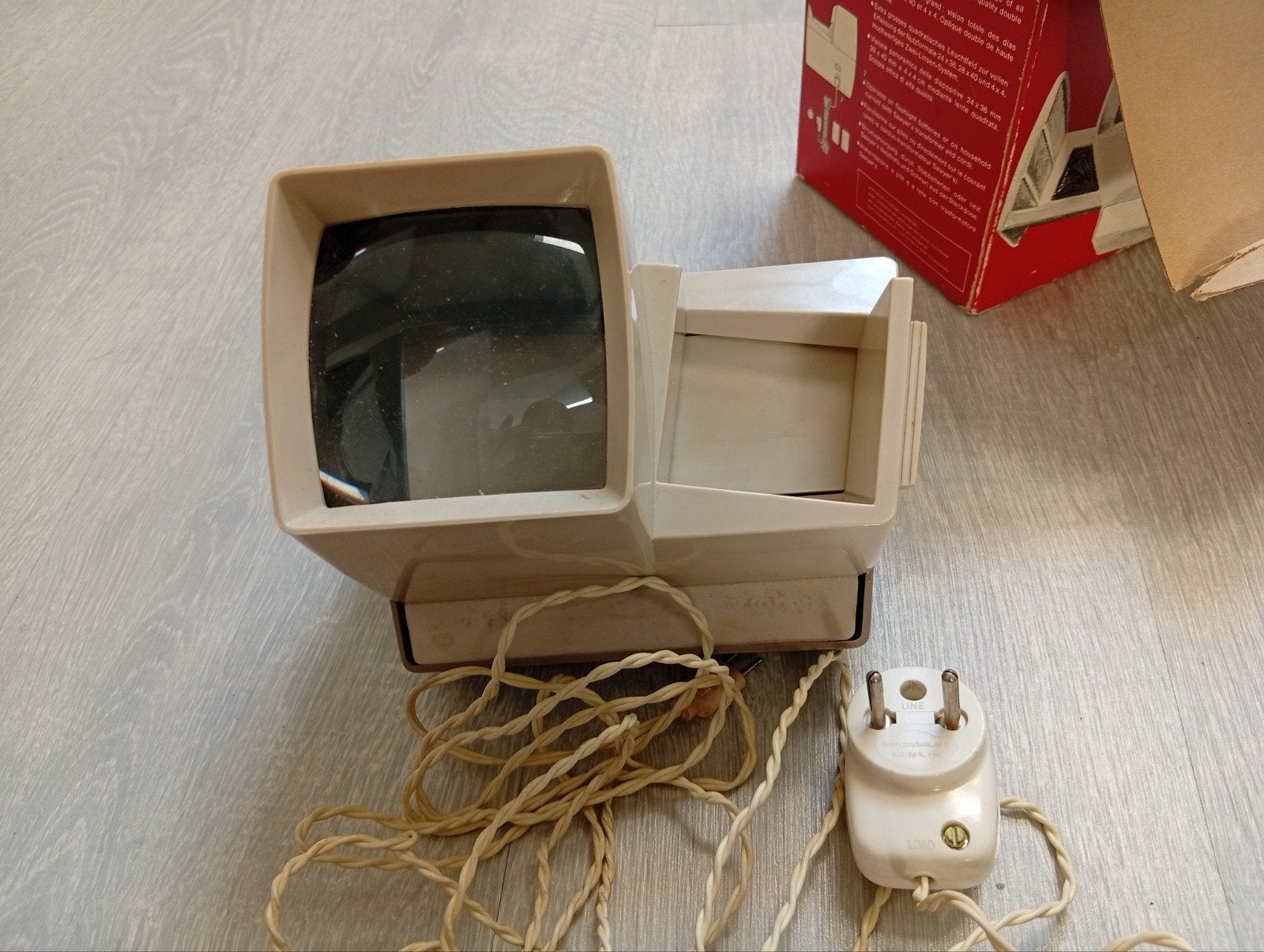 Visionneuse de diapositives vintage GAF Pana-vue Automatic (, Enlèvement ou Envoi