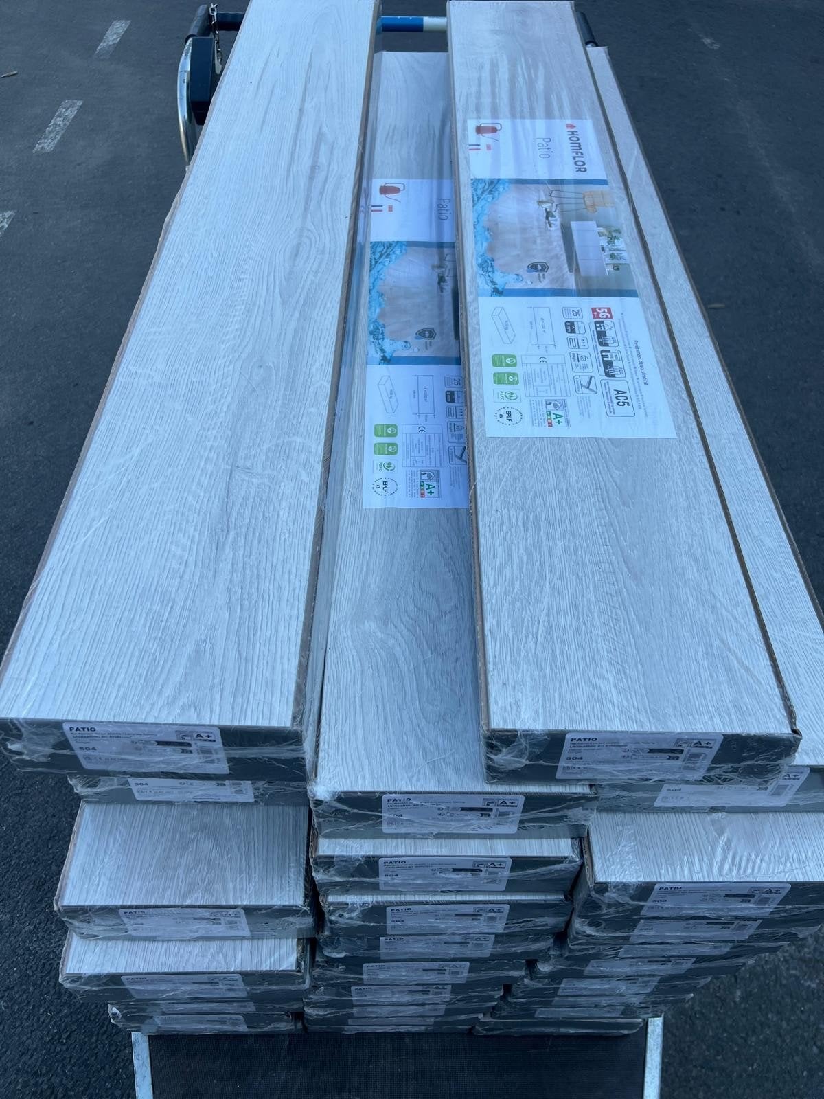 SOL STRATIFIÉ CLIPSABLE GINGER BLANC 8 MM – 64,8 M² DISPONIB, Maison & Meubles, Ameublement | Rideaux & Stores à lamelles