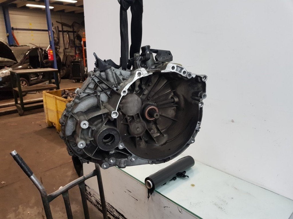 VERSNELLINGSBAK SCHAKEL ABS Volvo V40 (MV) (|36010294|), Auto-onderdelen, Dhr. J. Ham, Gebruikt, Administratie@autoham.nl, Volvo