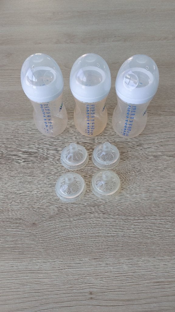 3 flessen 260 ml Avent + speentjes, Ophalen, Gebruikt, BPA-vrij, Philips Avent