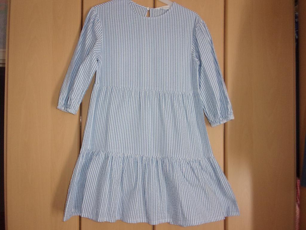 Heel mooi jurkje . Maat 140 (NIEUWSTAAT), Kinderen en Baby's, Kinderkleding | Maat 140, Nieuw, Meisje, Jurk of Rok, Ophalen of Verzenden
