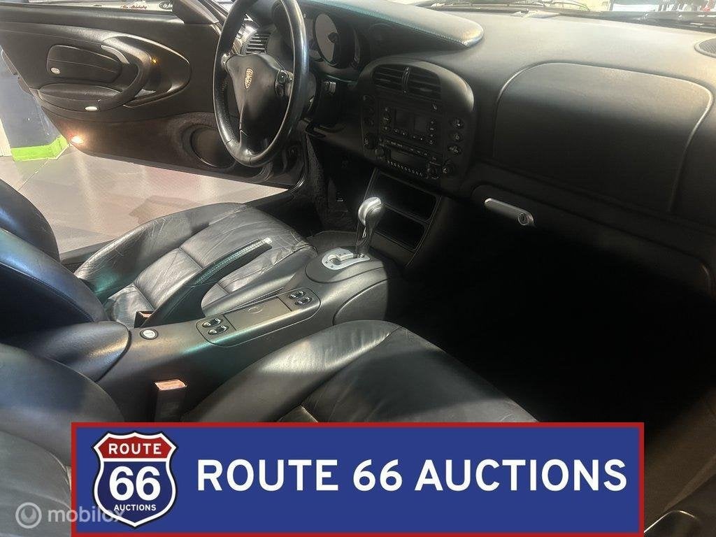 Porsche 911 Carrera 4 Cabriolet | Route 66 Auctions, Achat, Entreprise, Boîte manuelle, Autre carrosserie