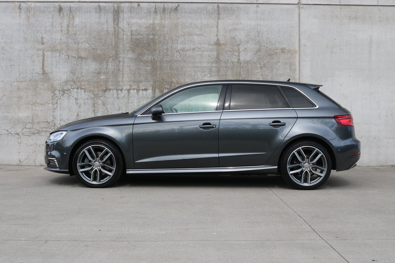 Audi A3 A3 Sportback S-line e-tron  PHEV S tronic, Auto's, https://public.car-pass.be/vhr/32221c1a-e950-4de3-b7e9-77907041c884