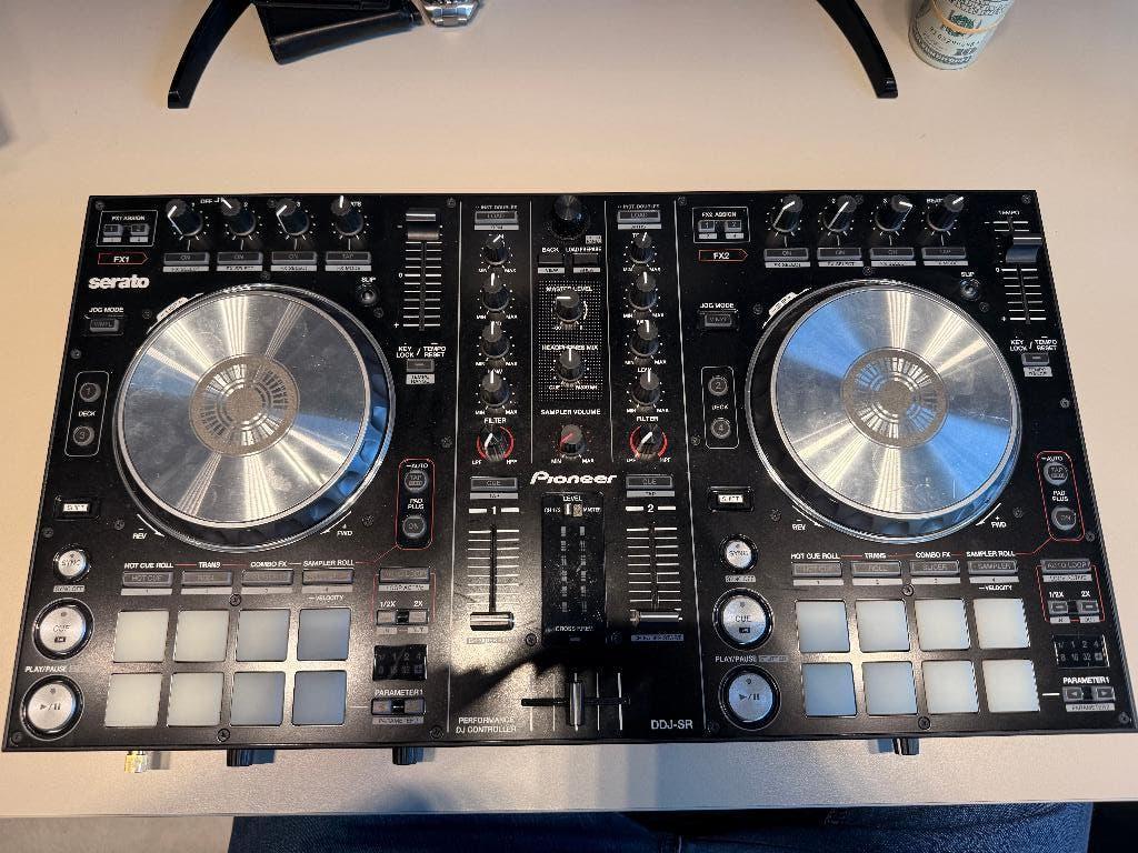 PIONEER DDJ-SR, Muziek en Instrumenten, Ophalen, Zo goed als nieuw, Dj-set, Pioneer