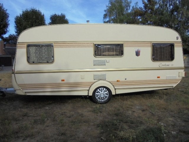 COMTESSE 515-met tent,dwarsbed,toiletruimte+MOVER+GEKEURD***, Caravans en Kamperen, Schokbreker, Rondzit, Tabbert, Bedrijf