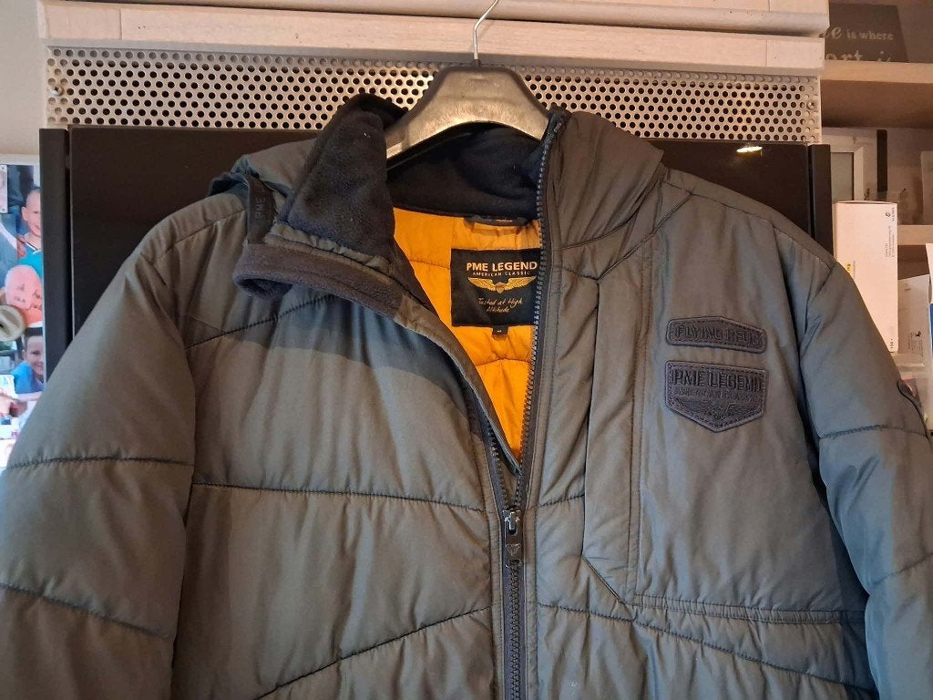 Jas donker groen merk pme legend dreamlifter icon – maat m, Vêtements | Hommes, Enlèvement ou Envoi, Vert, PME Legend, Porté
