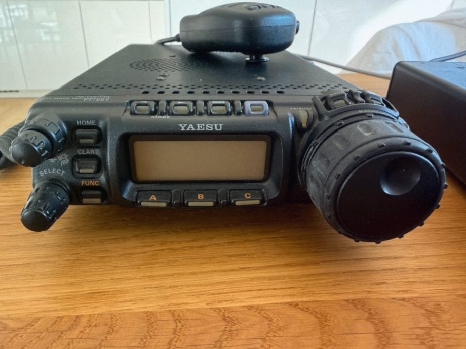 Yaesu FT-857, Télécoms, Enlèvement ou Envoi, Comme neuf, Émetteur et Récepteur