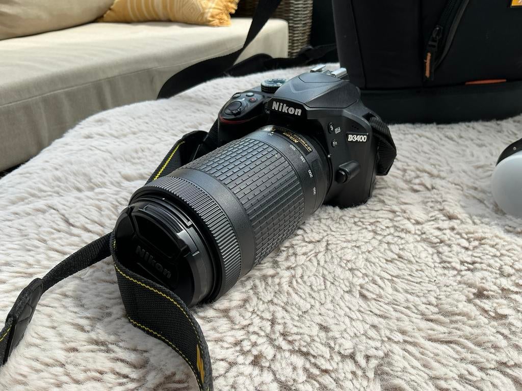 Fotocamera Nikin D3400, Enlèvement, Comme neuf