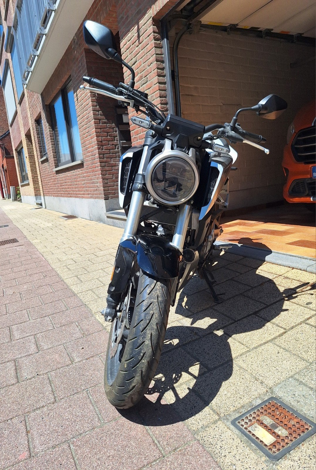 Honda cb125r / 125cc, Particulier