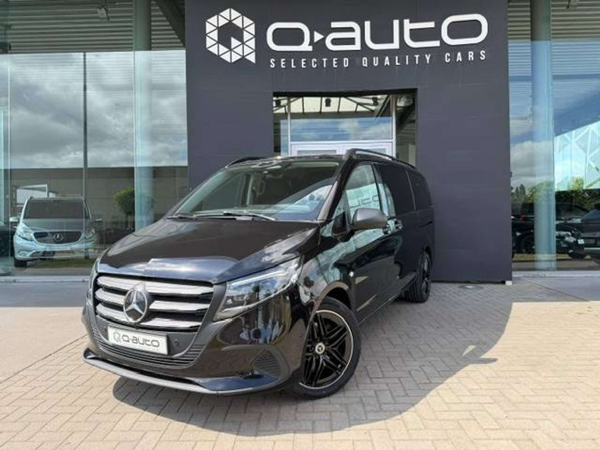 Mercedes-Benz Vito 116d Dubbel Cabine Aut L2 41.300€ ex bt, Autos, Achat, Euro 6, Automatique, Tissu