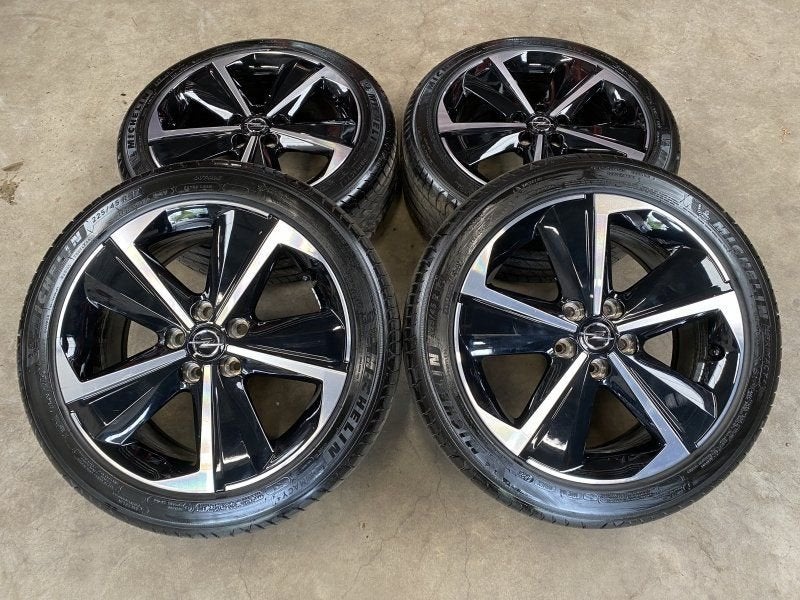 17 inch originele velgen + zomerbanden Opel Astra L  9847065, Gebruikt, -, -, Banden en Velgen