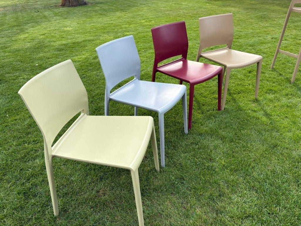 Strakke design stoelen/barkruk (binnen of buiten)., Huis en Inrichting, Stoelen, Ophalen, Kunststof, Overige kleuren, Zo goed als nieuw