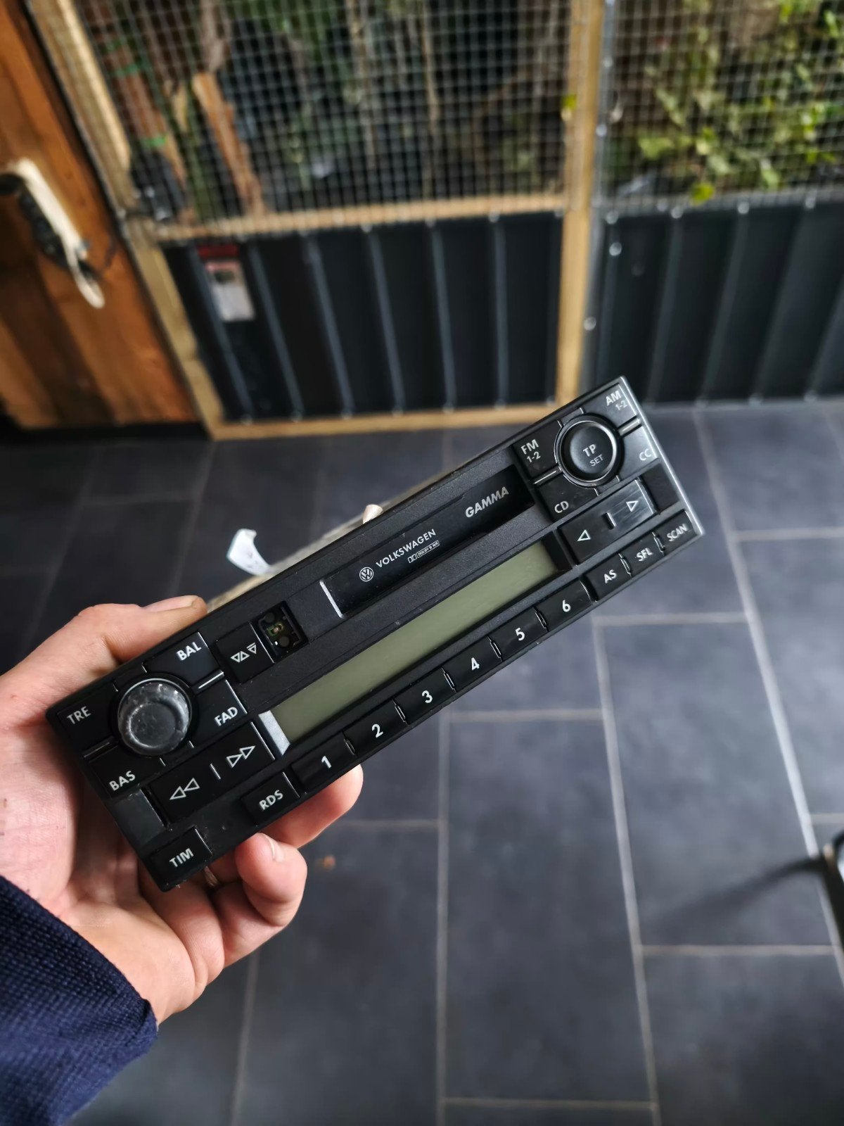 Radio VW Gamma avec code, Autos : Divers, Autoradios, Utilisé, Enlèvement