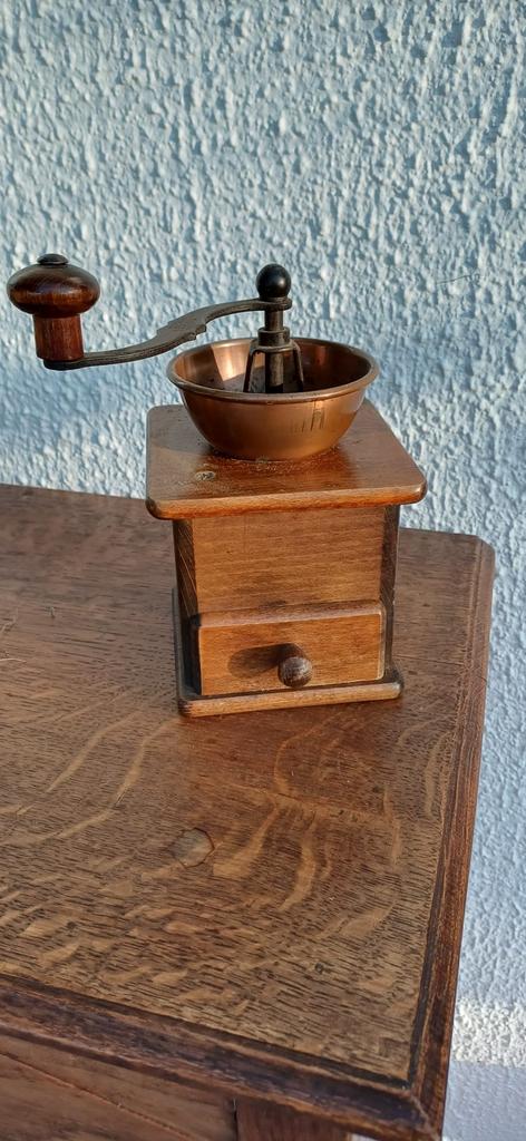 Vieux moulin à café, Antiquités & Art, Enlèvement