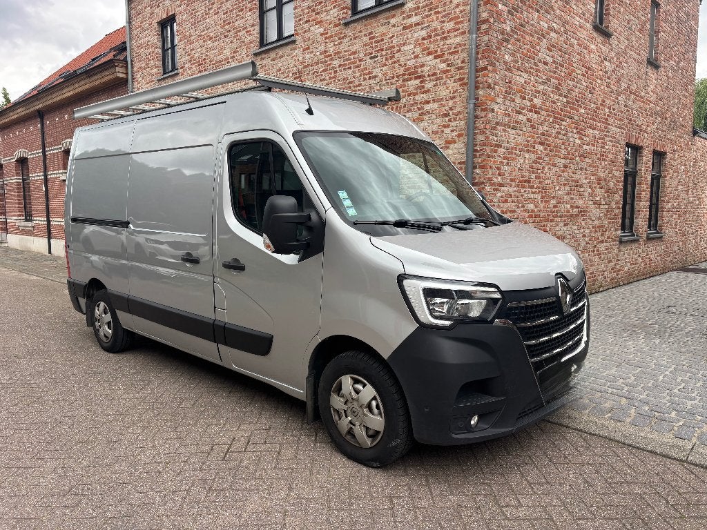 Renault Master L2H2 ingericht met bed, Voorwielaandrijving, Stof, Renault, Particulier