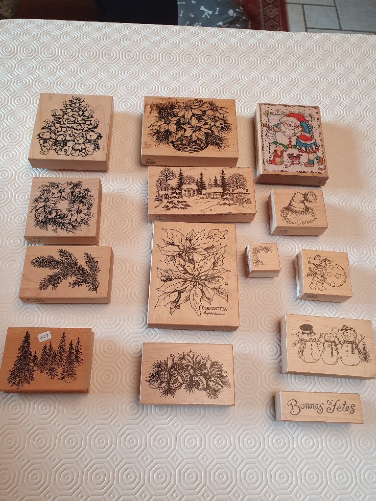 A vendre : lot de 28 tampons encreurs, Hobby & Loisirs créatifs, Scrapbooking, Enlèvement, Comme neuf, Autres types, Autres marques