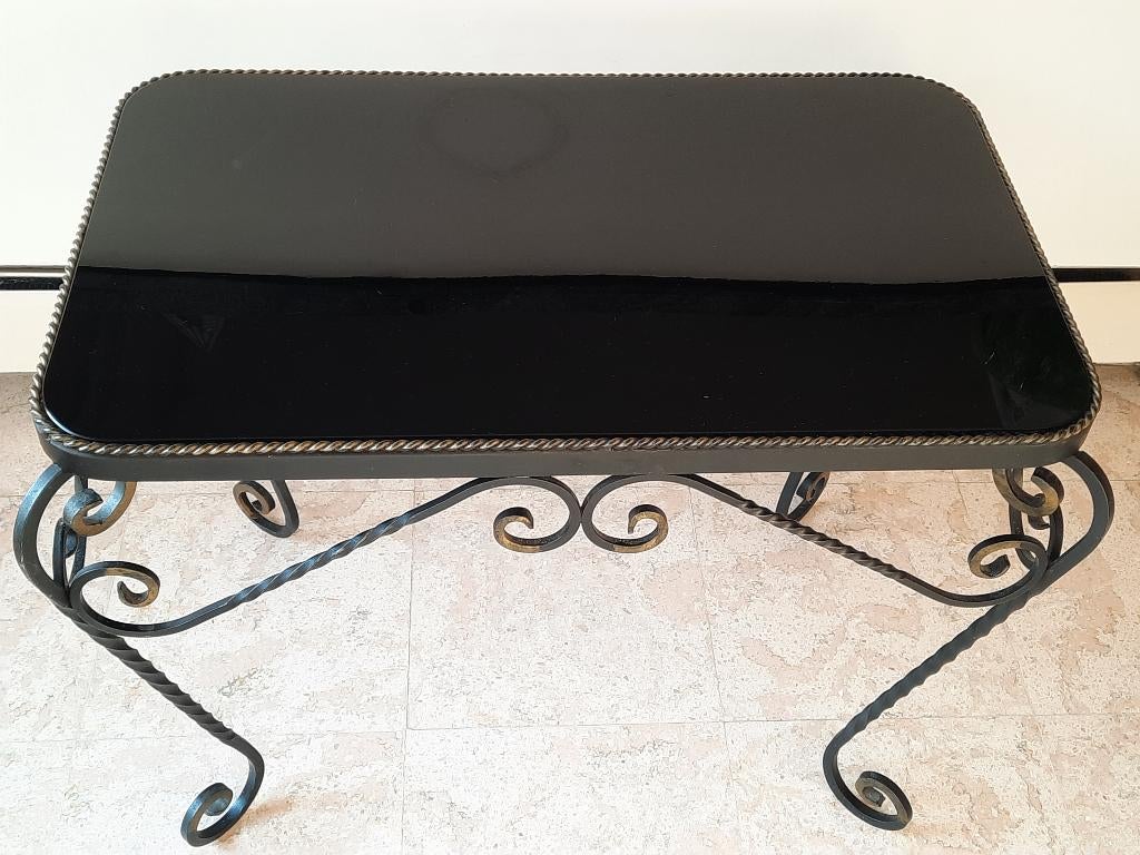 salontafel in smeedijzer met zwart glazen tafelblad, Huis en Inrichting, Ophalen, Gebruikt, Vintage, Glas