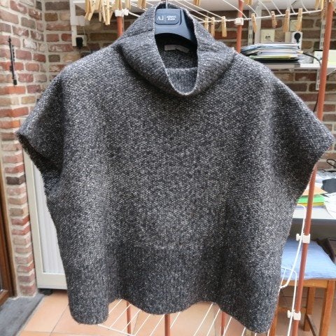 Oversized mouwloze pull spikkels Fabiana Filippi mt TU (44), Meerkleurig, Maat 42/44 (L), Nieuw, Ophalen of Verzenden