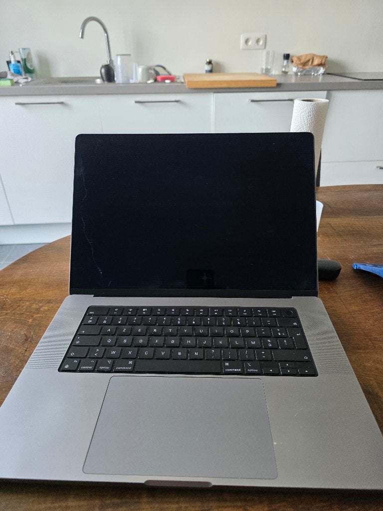 MacBook Pro 16" (2021) - Écran défectueux/pour pièces, MacBook Pro, Enlèvement ou Envoi, 512 GB, 16 pouces