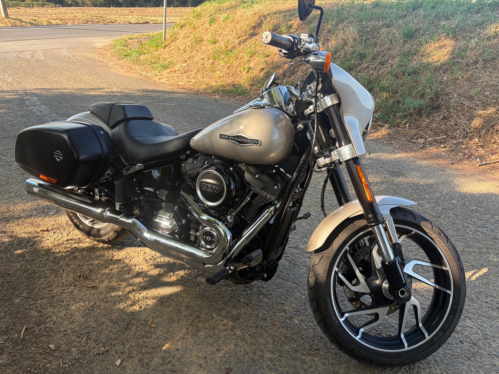Harley Sportglide, Motos, Permis Moto A, Plus de 35 kW, Chopper, 2 cylindres