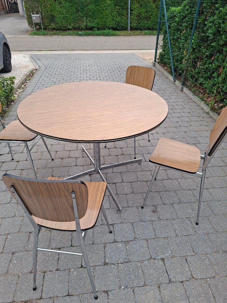 Formica tafel met 4 stoelen, Enlèvement
