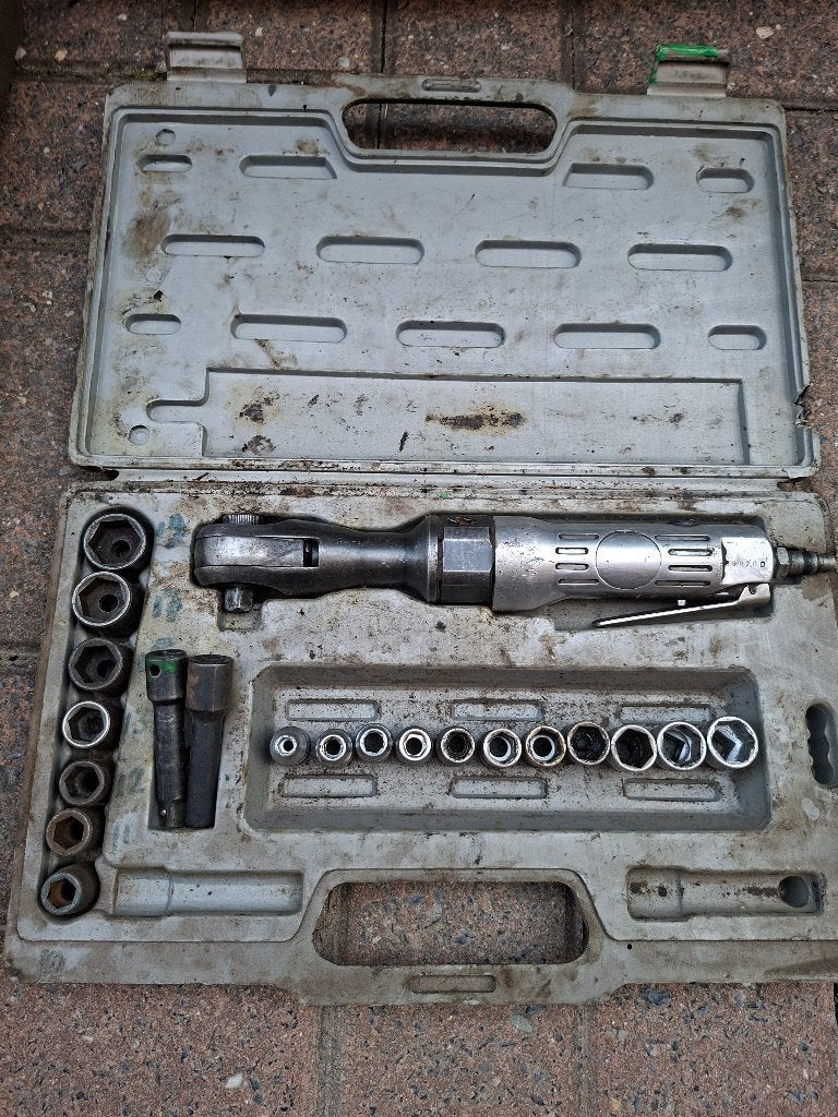 Boulonneuse pneumatique, Autos : Divers, Outils de voiture, Enlèvement