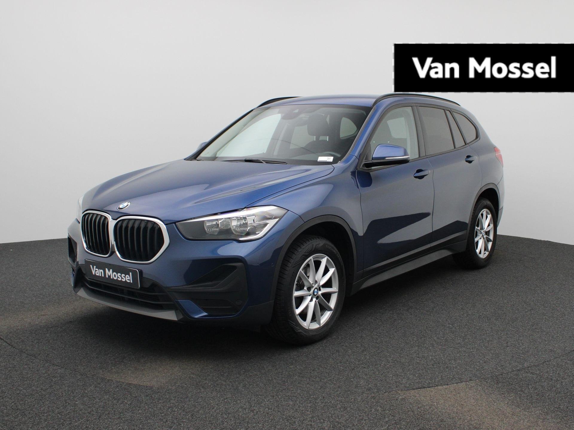 BMW X1 sDrive16d (85 kW) NAVI | CAMERA | ZETELVERWARMING, Auto's, BMW, Gebruikt, 3 cilinders, Te koop, 134 g/km