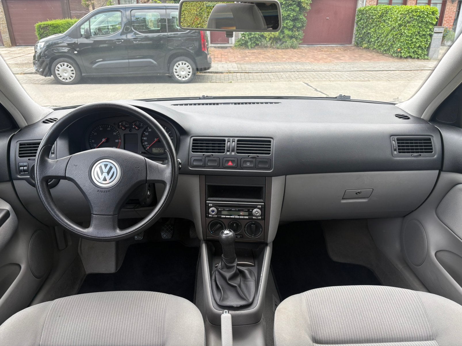 La Volkswagen Bora a été approuvée pour la vente !, Autos, Achat, Bora, Boîte manuelle, Entretenue par le concessionnaire
