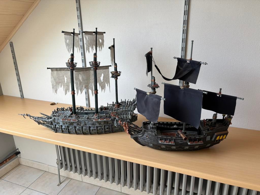 Lego. 2 x boot pirates of the caraiben, Kinderen en Baby's, Speelgoed | Duplo en Lego, Ophalen, Zo goed als nieuw, Lego, Pirates